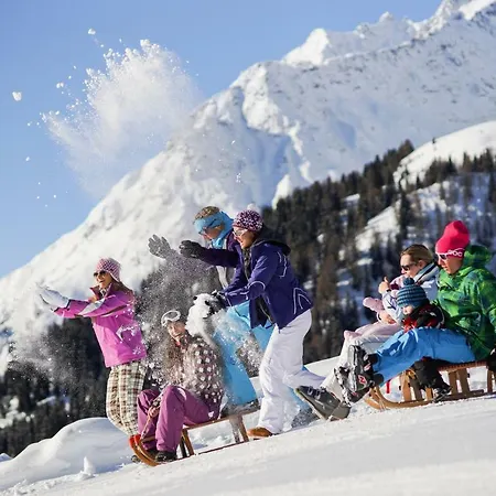 Alp In Bei Ischgl Lägenhet